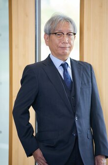 システムデザイン学部長　下村 芳樹